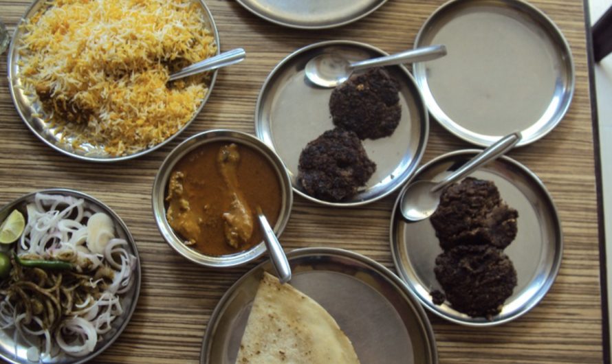 4 Delicious Local Cuisines of Lucknow You Must Try